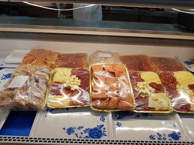 Fotografia tomada fuera de Mercavila Supermercats - Supermercado en La Palma de Cervelló, Barcelona