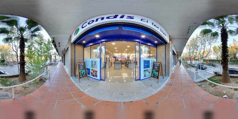 Fotografia tomada fuera de Condis el Teu Super - Supermercado en Molins de Rei, Barcelona