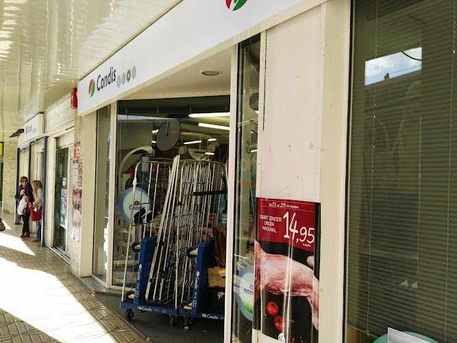 Fotografia tomada fuera de Condis el Teu Super - Supermercado en Montcada i Reixac, Barcelona