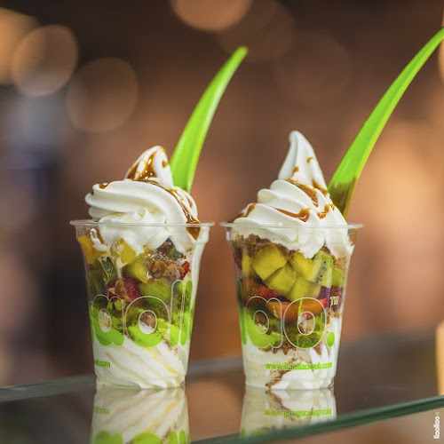 Fotografia tomada fuera de llaollao - Yogurtería en Madrid, Madrid