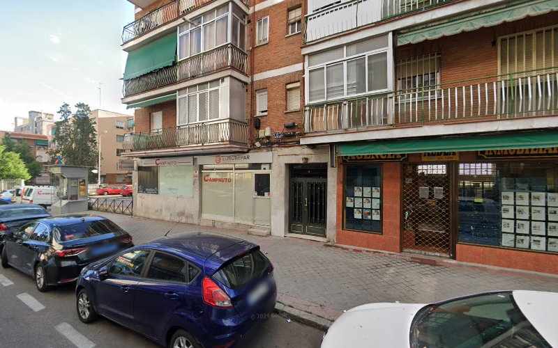 Fotografia tomada fuera de Panadería Ismael - Panadería en Madrid, Madrid