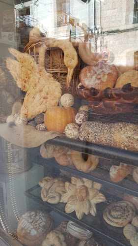 Fotografia tomada fuera de Panadería Artesana Labrador - Panadería en Lerma, Burgos