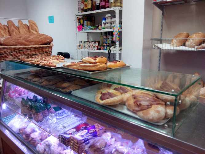 Fotografia tomada fuera de HORNO La Yesa. - Panadería en La Yesa, Valencia