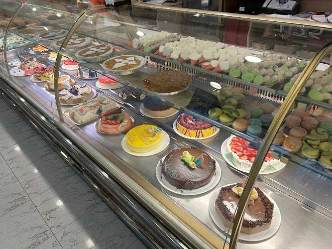 Fotografia tomada fuera de HERRMA PASTELERIA - Pastelería en Santiago de Compostela, A Coruña