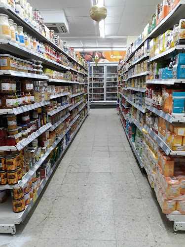 Fotografia tomada fuera de Supermercados Charter - Supermercado en Carboneras de Guadazaón, Cuenca