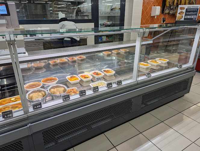 Fotografia tomada fuera de masymas - Supermercado en Guardamar del Segura, Alicante
