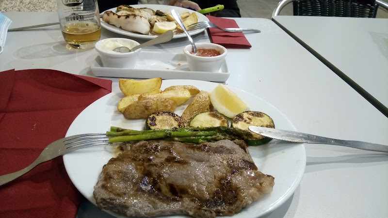 Fotografia tomada fuera de La oficina - bares en Sagra, Alicante