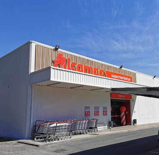 Fotografia tomada fuera de Alcampo Supermercado - Supermarché en Laudio, Vizcaya