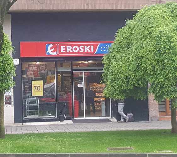 Fotografia tomada fuera de Eroski City - Supermercado en Laudio, Álava