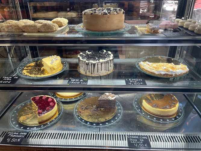 Fotografia tomada fuera de Supermercado Gourmedian - Supermercado en Alicante, Alicante