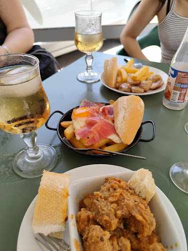 Fotografia tomada fuera de Amsterdam Café - cafeterías en Adra, Almería