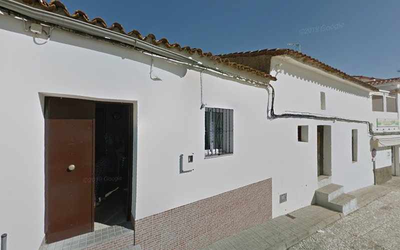 Fotografia tomada fuera de Panaderia José María El Panadero - Panadería en Hinojales, Huelva