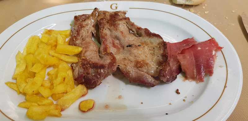 Fotografia tomada fuera de Restaurante Galán - restaurantes en Minas de Riotinto, Huelva