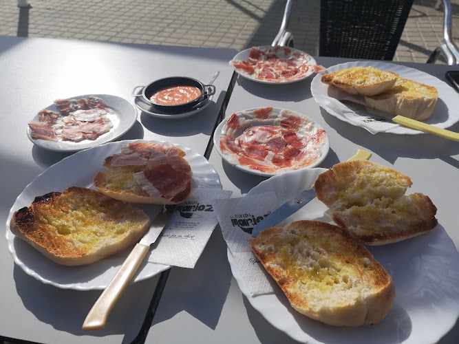 Fotografia tomada fuera de LA PARADA DE MARIOZ - Cafetería en Santa Olalla del Cala, Huelva