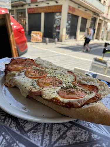 Fotografia tomada fuera de Sabores Argentinos Sitges - Restaurante argentino en Sitges, Barcelona