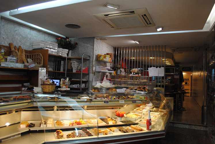 Fotografia tomada fuera de Pastelería Cusachs - Pastisseria en Barcelona, Barcelona
