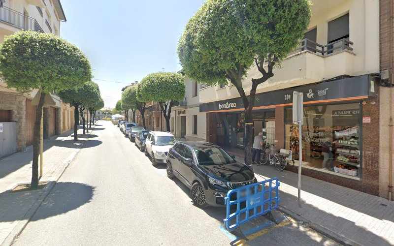 Fotografia tomada fuera de bonÀrea - Carnisseria en Taradell, Barcelona