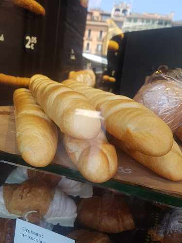 Fotografia tomada fuera de 365 Obrador - cafeterías en Vic, Barcelona