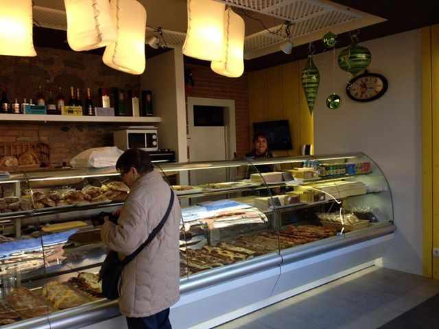 Fotografia tomada fuera de Pastelería Sant Antoni - Pastisseria en Vic, Barcelona