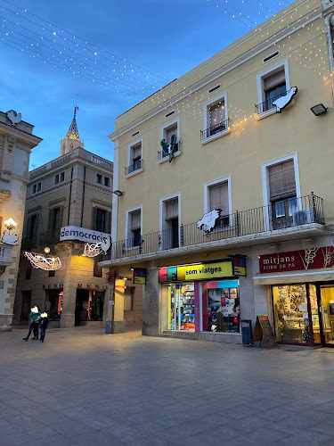 Fotografia tomada fuera de Mitjans Forn de Pa - Forn de pa en Vilafranca del Penedès, Barcelona
