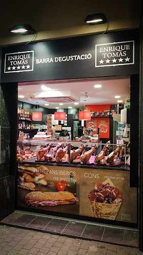 Fotografia tomada fuera de Enrique Tomás - restaurantes en Vilanova i la Geltrú, Barcelona