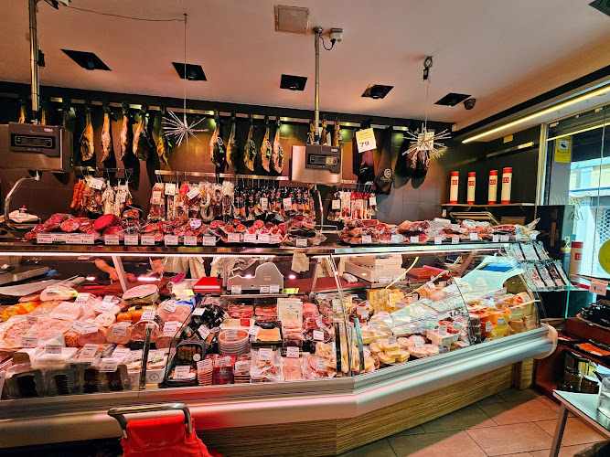 Fotografia tomada fuera de G R A C I A CHARCUTERÍA - JAMONERÍA con DEGUSTACIÓN - restaurantes en Vilanova i la Geltrú, Barcelona