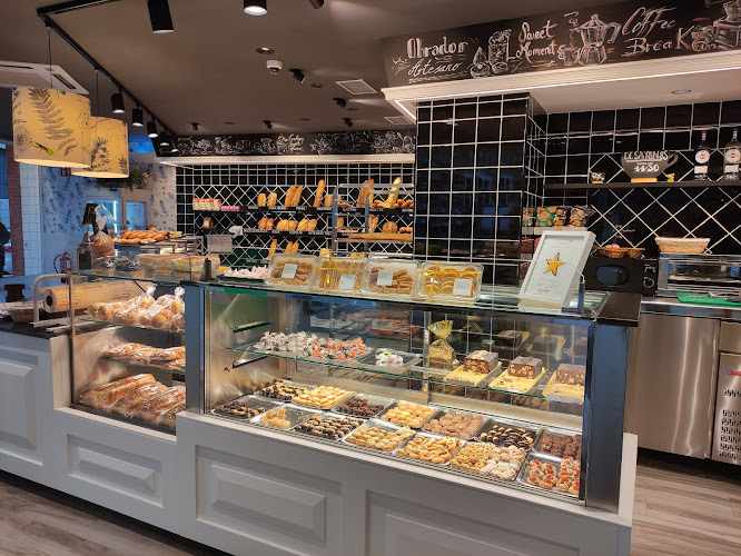 Fotografia tomada fuera de Asua Berri Ibarrekolanda - Panadería en Bilbao, Vizcaya