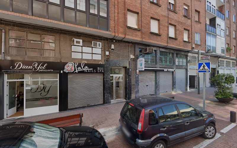 Fotografia tomada fuera de Panaderia Saiz Zorrozgoiti - Panadería en Bilbao, Vizcaya