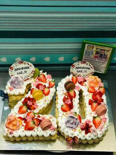 Fotografia tomada fuera de Tartas Latinas Barakaldo - Tienda de tartas en Barakaldo, Vizcaya