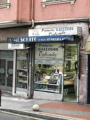 Fotografia tomada fuera de Productos Gallegos Taboada (Landaburu-Barakaldo) - Tienda de alimentación en Barakaldo, Vizcaya