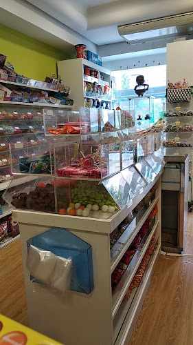 Fotografia tomada fuera de Goxo Denda - Tienda de golosinas en Berango, Vizcaya