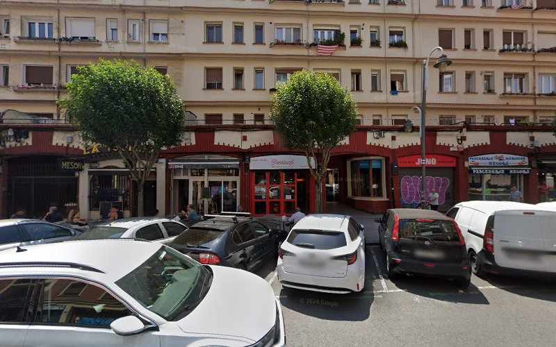 Fotografia tomada fuera de Panificadora Arriaundi S.L. - Panadería en Bilbao, Vizcaya
