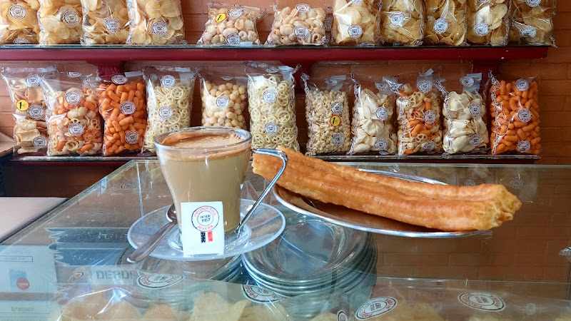 Fotografia tomada fuera de Churreria Rivera - Churrería en Almadén, Ciudad Real