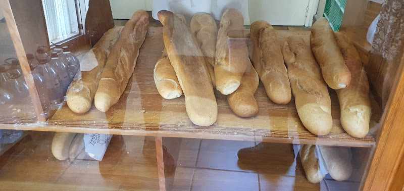Fotografia tomada fuera de Panadería Naty - Panadería en Hontoria del Pinar, Burgos