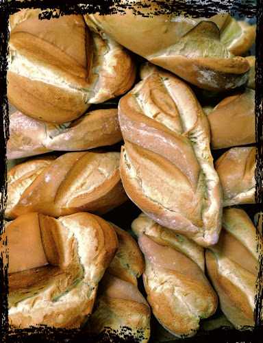 Fotografia tomada fuera de Panadería Cuadrado Almirón - Panadería en Pedro Abad, Córdoba