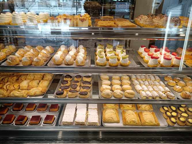 Fotografia tomada fuera de Confitería Bombonería Tábora Academy - Pastelería en Santiago de Compostela, A Coruña