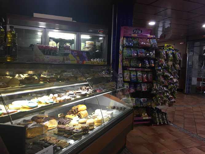 Fotografia tomada fuera de Hostal Restaurante El Cruce de Villaharta - restaurantes en Fuente Agria, Córdoba