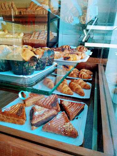Fotografia tomada fuera de Esto es Pan Comido - Panadería en Córdoba, Córdoba