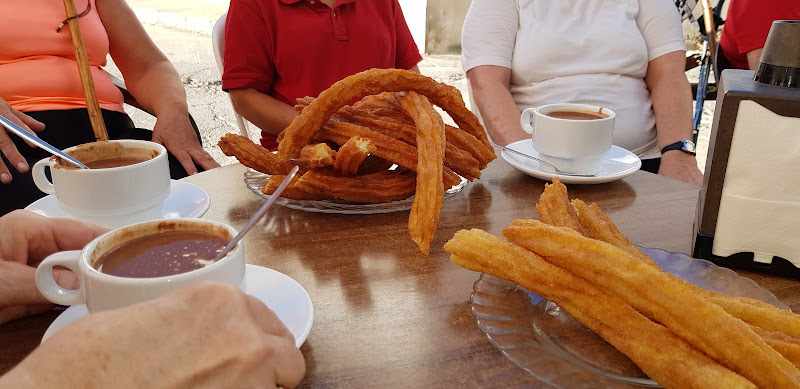 Fotografia tomada fuera de Cafeteria La Taberna - cafeterías en Santa Cruz de la Sierra, Cáceres