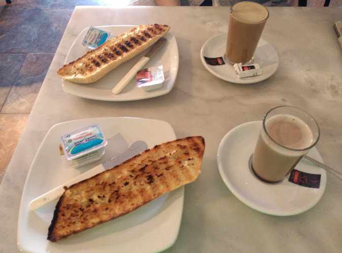 Fotografia tomada fuera de Bar-cafetería Paulina - cafeterías en Losar de la Vera, Cáceres