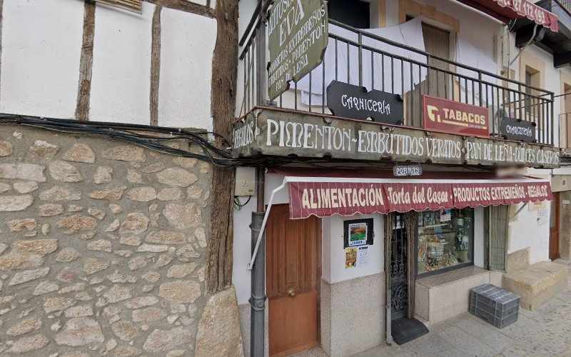 Fotografia tomada fuera de Autoservicio Eva - Tienda de alimentación en Cuacos de Yuste, Cáceres
