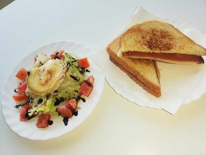 Fotografia tomada fuera de Bar La Piscina(Pozuelo de Zarzón) - restaurantes en Pozuelo de Zarzón, Cáceres