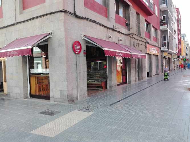Fotografia tomada fuera de Panaderia Y Pasteleria La Talega - Panadería en Las Palmas de Gran Canaria, Las Palmas