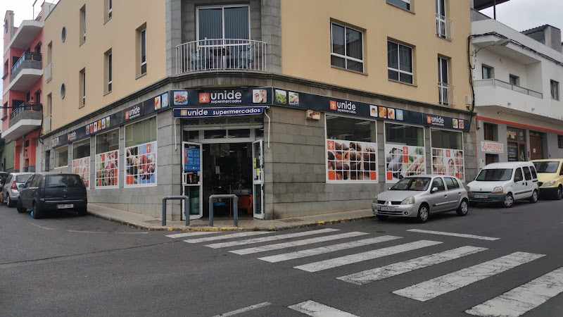 Fotografia tomada fuera de Supermercado Unide las Huesas - Supermercado en Telde, Las Palmas