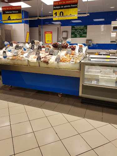 Fotografia tomada fuera de SuperDino Puerto del Carmen - Supermercado en Tías, Las Palmas