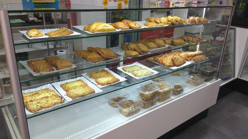 Fotografia tomada fuera de Confiteria Salmeron II - cafeterías en Santomera, Murcia