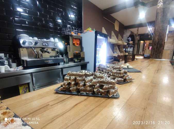 Fotografia tomada fuera de Panadería bayan - Panadería en Bilbao, Vizcaya