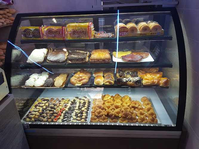 Fotografia tomada fuera de El Rincon De Lo Exquisito - Delicatessen en Portugalete, Vizcaya