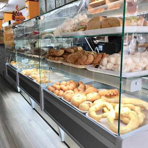 Fotografia tomada fuera de Colombia Pan y Sabor - Panadería en Barcelona, Barcelona
