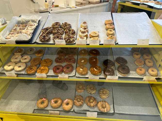 Fotografia tomada fuera de Areca Bakery - Tienda de donuts en Barcelona, Barcelona